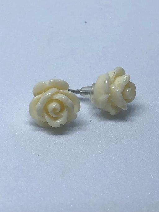 Buy & Sell Merseyside Sefton - Photos for BNWT Cream Rose Flower Stud Earrings