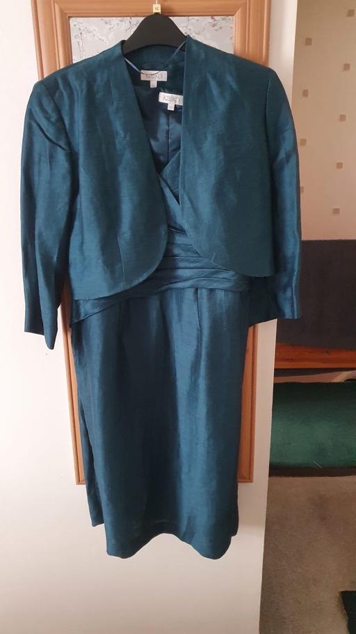 Buy & Sell West Midlands Birmingham - Photos for Teal dress suit with accessories