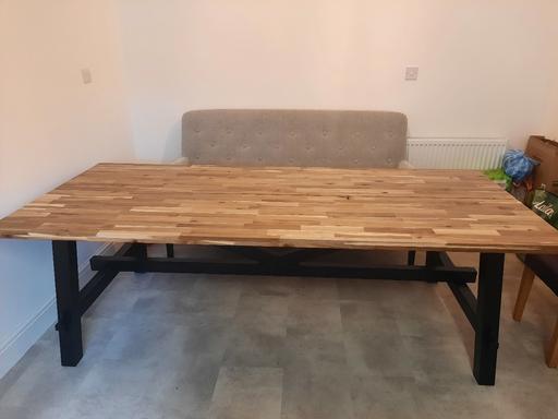 Buy & Sell Ealing Greenford - UB5 - Photos for solid dining table New