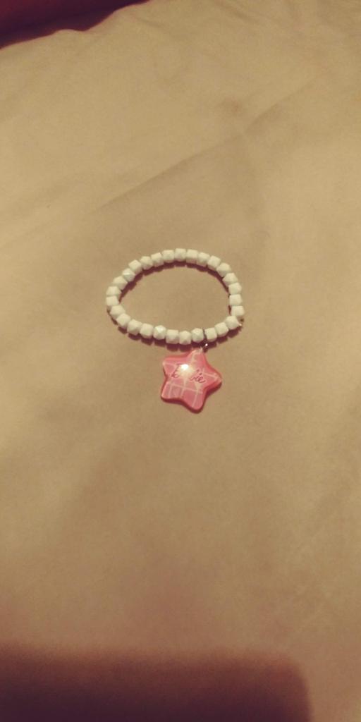 Buy & Sell Worcestershire Bromsgrove - Photos for 🎁Brand new Girls Barbie Bracelet