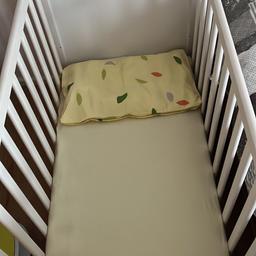 #valentin.  Kinderbett Holz weiß lackiert 120x60 mit Lattenrost ohne Matratze