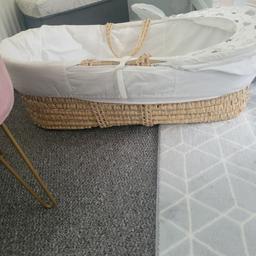 Baby moses basket. Unisex for bsby boy or girl. Great condition used only a month or so