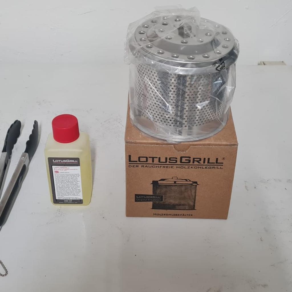 Lotus Holzkohle Grill G340 2 X benütz + Transporttasche.
Glashaube G 34 NEU, Holzkohlebehälter NEU und Diverses Zubehör.