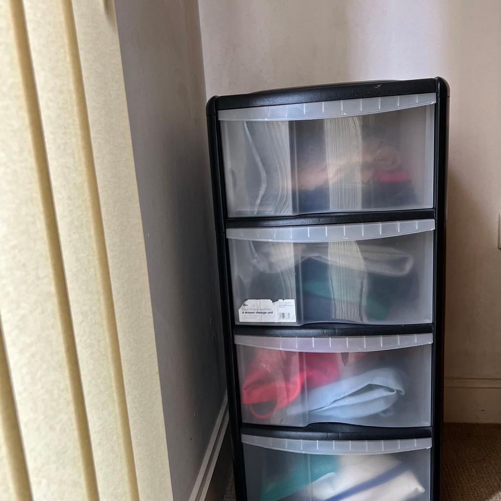 Strong Plastic storage drawers unit without stuff inside
Good used condition.
From pet and smoke free house.
Cash on collection. No delivery.
Price not negotiable.
