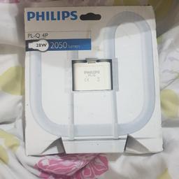 Philips 28W 2050 lumen bulb
brand new still in box, box is a little dirty due to storage
postage available