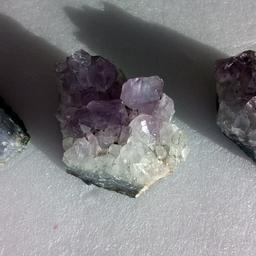 Purple Amethyst Crystal Geode Clusters.

Can be broken down to extract the larger crystals for make jewellery & other products.

More details to follow as to weight & measurements.

Local collection preferred or can be posted out at extra costs.  Special delivery signed for- international please ask for quote.

À note for potential scammers; not interested that you too busy with work, and be sending a DPD/ FEDEX courier with cash.  Really!!!  No bank transfers as sadly you spoil the fun element