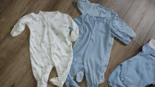 Buy & Sell Merseyside Wirral - Photos for NEXT Up to 1 mth vests & sleep suits