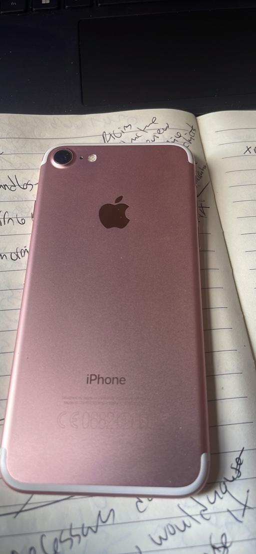 Buy & Sell West Midlands Birmingham - Photos for iPhone 7 rose gold 32gb unlocked