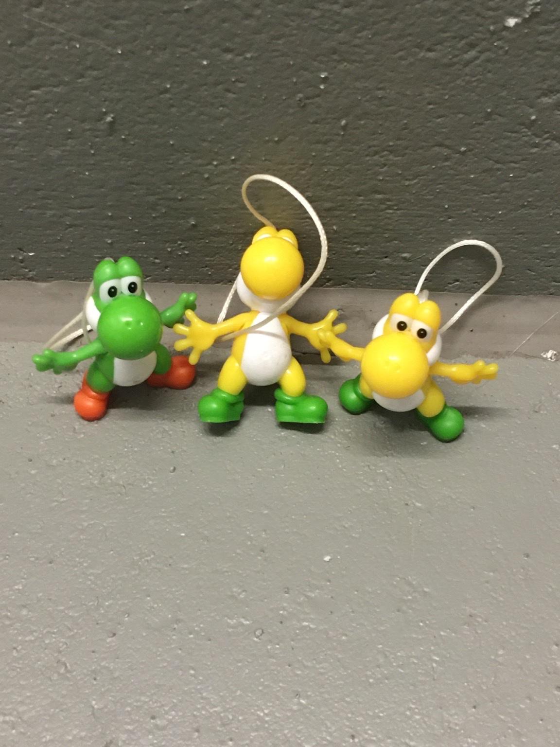 Super Mario Figuren set in 50858 Köln for €10.00 for sale | Shpock