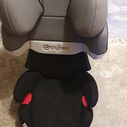 CYBEX Silver Solution X-Fix Kindersitz, geeignet für Autos mit oder ohne Isofix, Gruppen 2/3 (15-36 kg), von 3 Jahren bis ca. 12 Jahren, Gray Rabbit — Dunkelgrau.
In sehr gutem Zustand, keine Beschädigungen, Nichtraucher