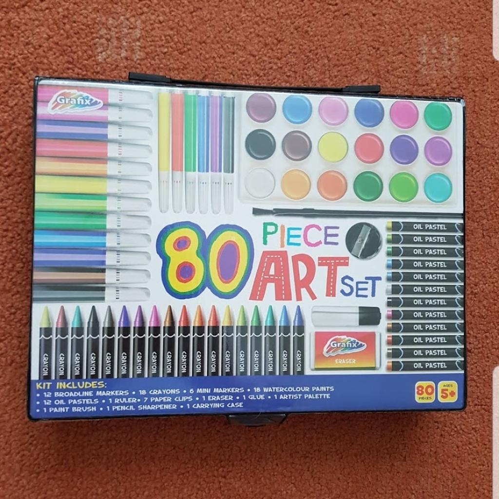 New & unused set. Contains :-12 broadline markers, 18 crayons, 6 mini markers, 18 watercolour paints, 12 oil pastels, 1 ruler, 7 paper clips, 1 eraser, 1 glue, 1 artists palette,. 1 paint brush, 1 pencil sharpener & 1 carrying case.
** ITEM IS COLLECTION ONLY **
 *** NO OFFERS ACCEPTED ***
 *** IDEAL GIFT ***