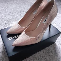 Worn once. Very good condition. Size 6 but fit more like 5.5. Lovely nude reptile skin effect with gold coloured heels. Ideal for a formal/evening do.
Original box included.

Collection: B90 or can post.