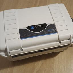 UK Pro POV 20 Waterproof Travel Storage Hard Case White for GoPro & Accessories

Keep your GoPro gear safe with the UK Pro POV 20 rugged waterproof hard case!
You can use this for storage or as a travel case, with organised sections for your GoPro camera
and accessories!

Designed originally for GoPro HERO 1 and GoPro 2 cameras the foam inserts in this can be
snipped away with scissors or a craft knife to fit later GoPro models or other action cameras.

The beauty of this case is that the camera, remotes and electronic accessories sit within a padded
removeable tray, separate from all the mounts, bolts, and cables below.
The case can also be used as a universal action camera / electronics soft case if you use it without
the padded tray in place.

Externally the Pressure Latch ensures easy opening after changes in altitude and the Silicone O-ring ensures a watertight seal.
The compact size is perfect for a wide range of outdoor activities and travel!