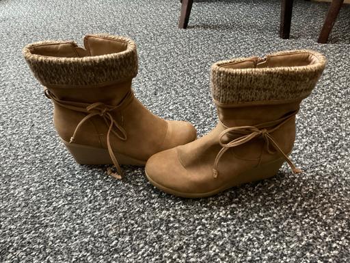 Buy & Sell Leicestershire Leicester - Photos for Used; lilley ladies suede ankle boots size 6