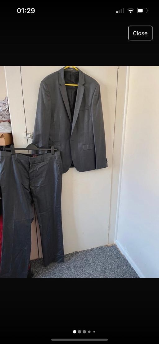 Buy & Sell South West London Streatham Common - South West London - Photos for Men’s River Island suit ,