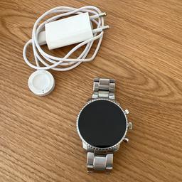 Smartwatch inkl. Ladekabel
