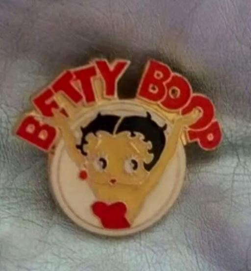 Buy & Sell Nottinghamshire Ashfield - Photos for Betty Boop Brooch/ Badges