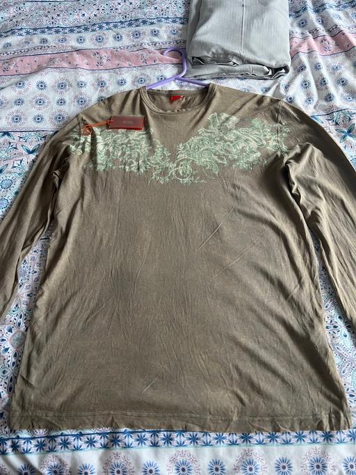 Buy & Sell East London Havering - Photos for Hugo Boss Long sleeve tshirt size L