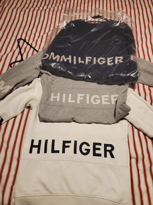 Buy & Sell West Midlands Birmingham - Photos for Genuine Tommy Hilfiger Jumper x3