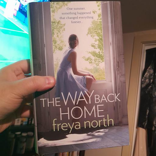 Buy & Sell Greater Manchester Manchester - Photos for The Way Back Home [Book]