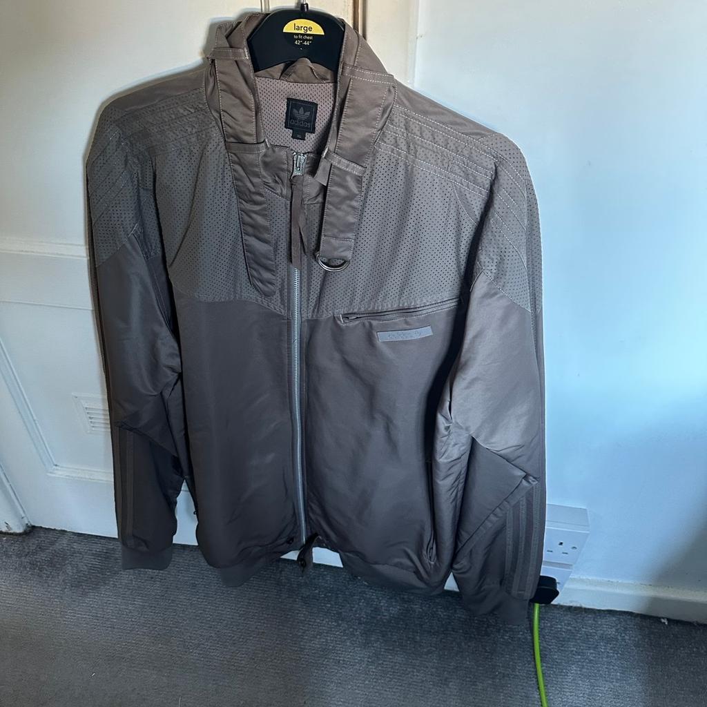 Rare men’s rose gold jacket in silk style finish….size XL…regular