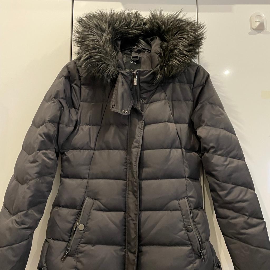Feather & Down jacket in SW19 London for £10.00 for sale | Shpock