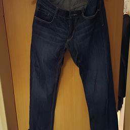 Verkaufe eine Engelbert Strauss Jeans Hose. Größe 50

Kann auch gerne versendet werden gegen Versandkostenübernahme