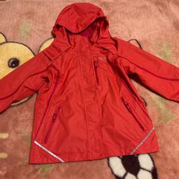 Girls hoodie coat, size:3-4years can fit 4-5years