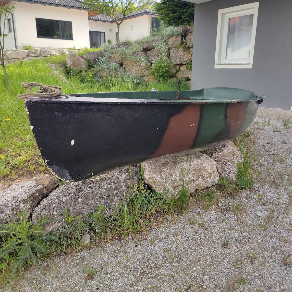 Verkaufe Ruderboot, 420x160x60 abzuholen in 5211 Friedburg