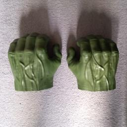 Great condition oversized hulk gloves. collection only WN3