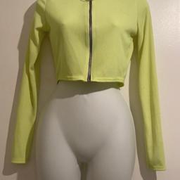 Bundle 5 Women Top Mixed: Shein, Boohoo, Pretty Little Things & I Saw it First Size 8/Small - Good Condition 

#blouse 
#longsleeve 
#longsleevetop 
#top 
#croptop