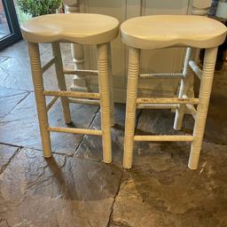Rustic Farmhouse Heavy Beech Saddle Kitchen Stools X 2
This is a lovely pair of solid beech kitchen/bar stools. Very country house chic.
Very heavy with thick chunky carved legs and deep saddle tops. 
Very good quality
They measure 67cm high x 41cm wide x 32cm deep
Painted in “string” colour by farrow and Ball 
Please see photos for description 
Happy for buyer to arrange their own courier 
Viewing welcome