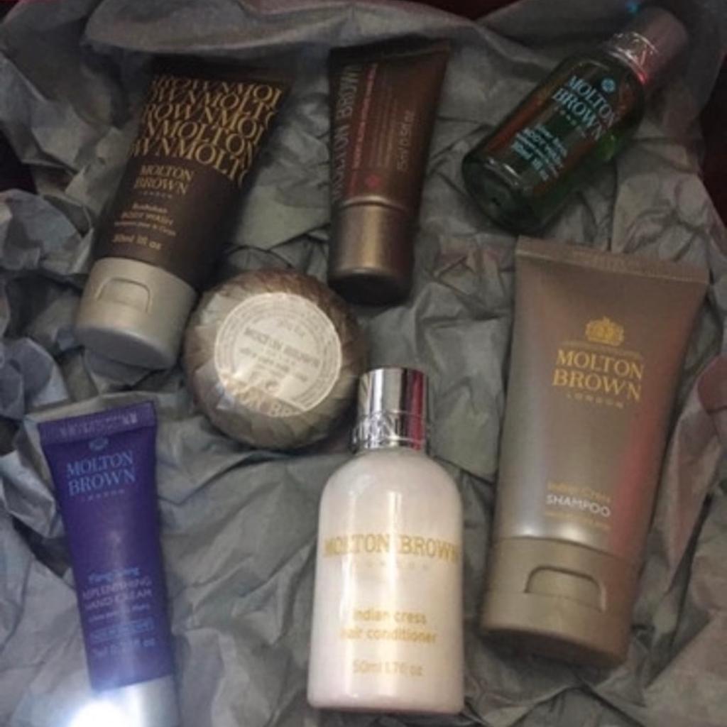 Item description
Molten brown goody box
See pictures for contents zoom in to get sizes etc
I do have more than one molton brown lot will be same value or more
Great for valentines presents really beautiful box can be reused as it's not a branded box
Cash on collection from b37area of Birmingham