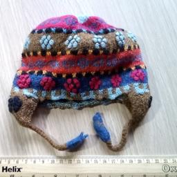 Handcrafted winter baby hat.
100% acrylic wool weave.
Colourful pattern to stand out from the usual bland crowd.

Local collection preferred or can be posted out at extra costs.