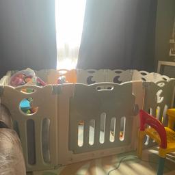 Plastic play pen for sale in white and grey . All in good condition can be taken apart for storage.
There are 2 more panels then what is shown In picture.