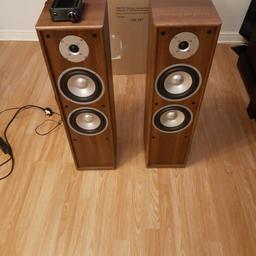 Auna Walnut Brown Floor standing HiFi speakers with Original box.

In very good working condition.

Not needed now due upgrading.

See pics for specs.

Dimensions approx - L80cm x W21cm x D24cm

Make me decent a fair offer, as need the space now.

Collection only.

May consider delivery around the Nottinghamshire, Leicestershire and Derbyshire areas, please message for further details.