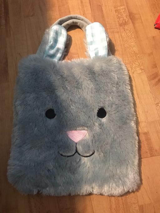 Buy & Sell Northumberland Hartford - Northumberland - Photos for CHILDS RABBIT THEMED BAG - FAKE FUR