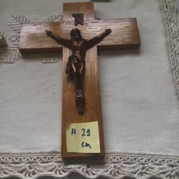 Altes Holzkreuz Christus aus Kupfer € 5