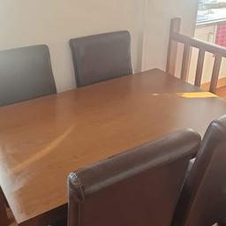Dining Room table
*Chairs NOT included*
Free to collector 
From a smoke and pet free home 
no longer needed 
FREE 
Collection DY6
