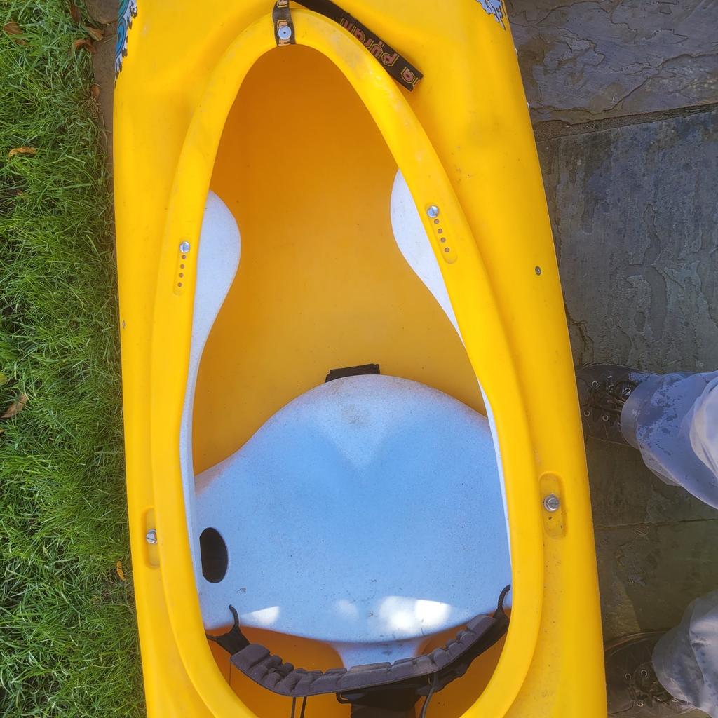 Nice white water boat suitable for all abilities full white Water spec normal wear and tear