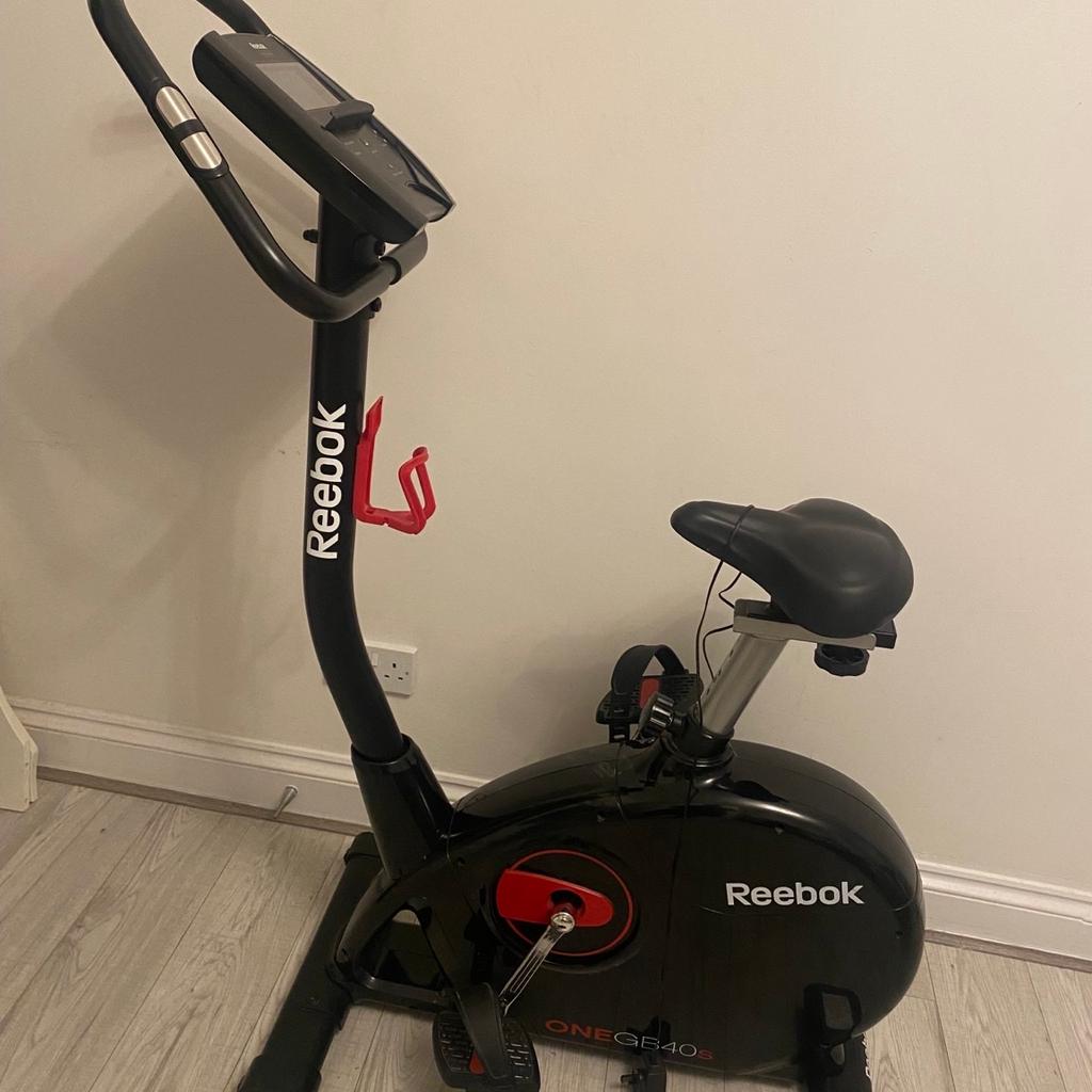 Like New Reebok Electric Exercise Bike in SW19 London for 150.00