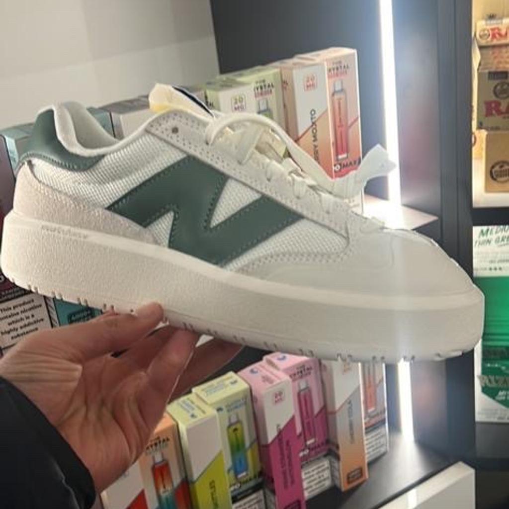 Collection only
Women’s New Balance Trainers-CT302
white and green
Brand new
For £25