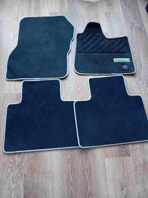 Vehicles West Midlands Birmingham - Photos for Renault Zoe Car Mats