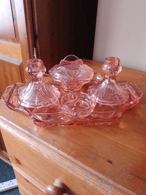 Buy & Sell Gloucestershire South Gloucestershire - Photos for Glass dressing table set