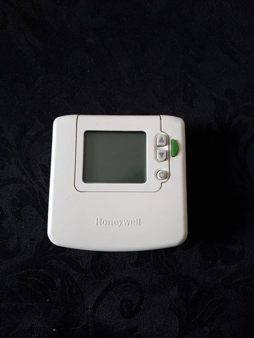 Buy & Sell West Midlands Wolverhampton - Photos for HONEYWELL WIRED DIGITAL ROOM THERMOSTAT