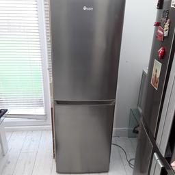Frost free fridge freezer in good working order. Selling due to kitchen upgrade and no longer needed.
