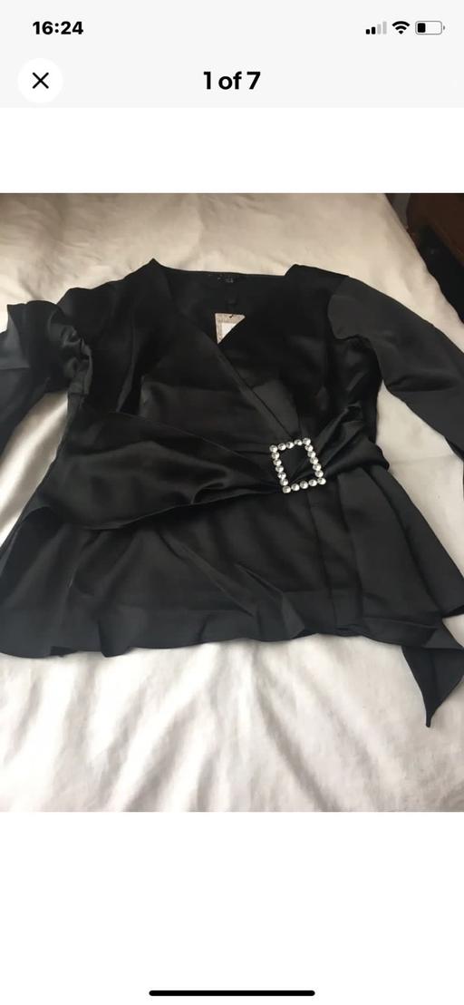 Buy & Sell Greater Manchester Tameside - Photos for Lipsy London dressy top