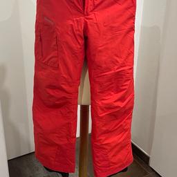 Skihose bzw. Winterhose von Schöffel in Größe 164 abzugeben. Die Hose hat er nur ein paar Mal getragen, dann war sie auch schon wieder zu klein.