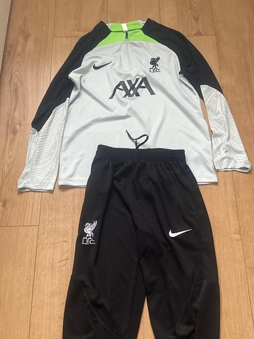 Buy & Sell Greater Manchester Manchester - Photos for Liverpool kit