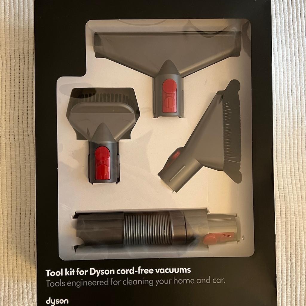 Verkaufe original verpacktes Dyson Tool Kit.